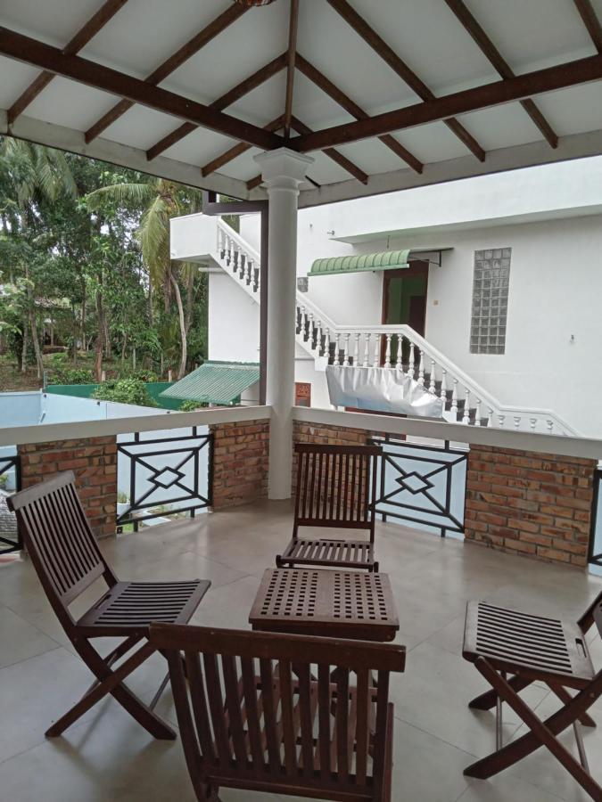 Sky Bloom Bed & Breakfast Homagama Exterior foto