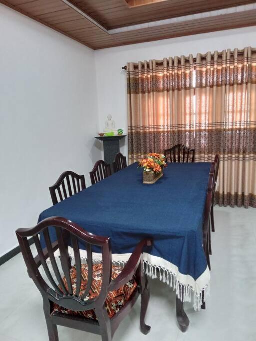 Sky Bloom Bed & Breakfast Homagama Exterior foto