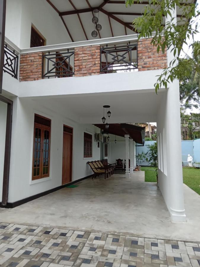 Sky Bloom Bed & Breakfast Homagama Exterior foto