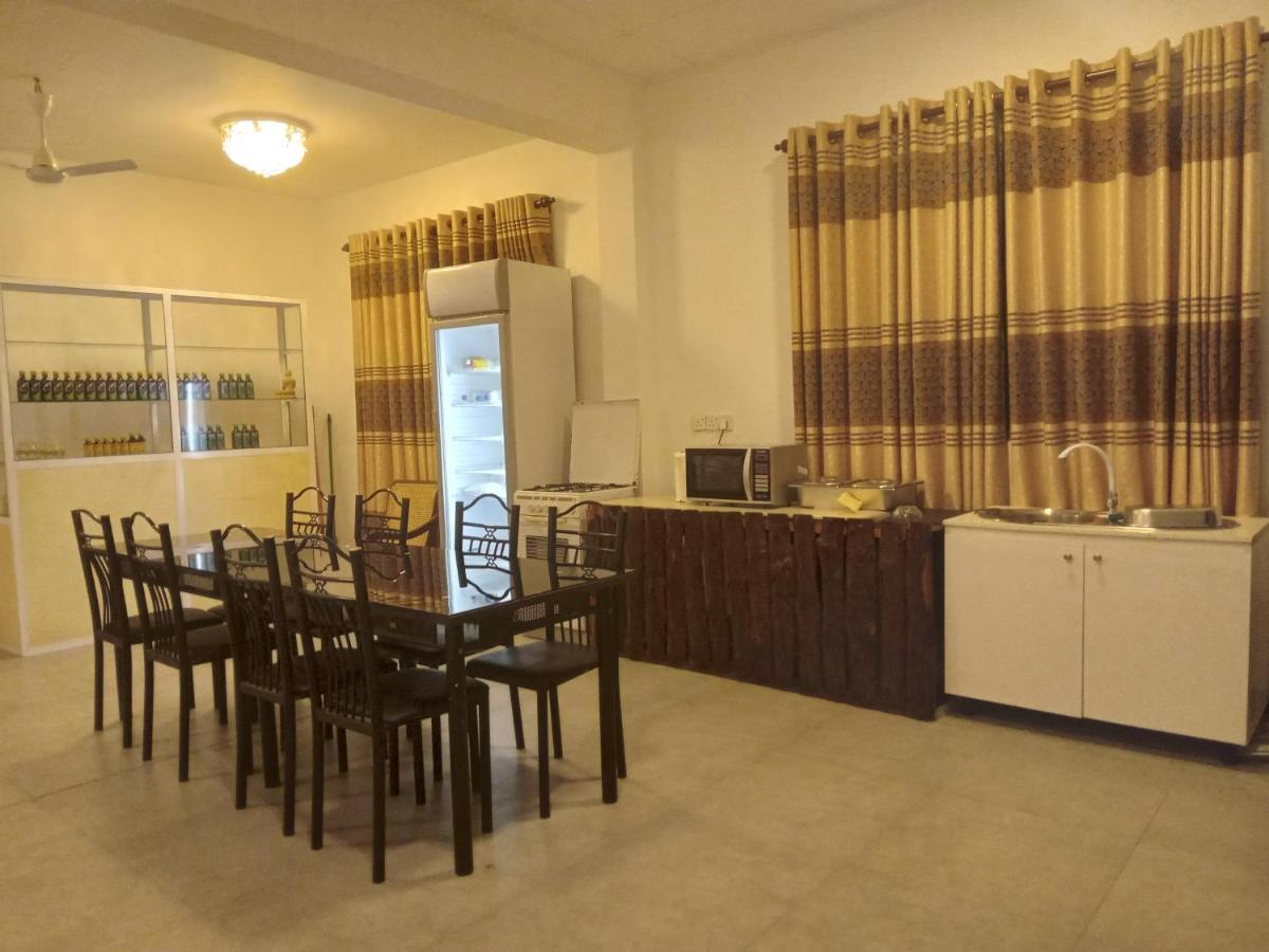 Sky Bloom Bed & Breakfast Homagama Exterior foto