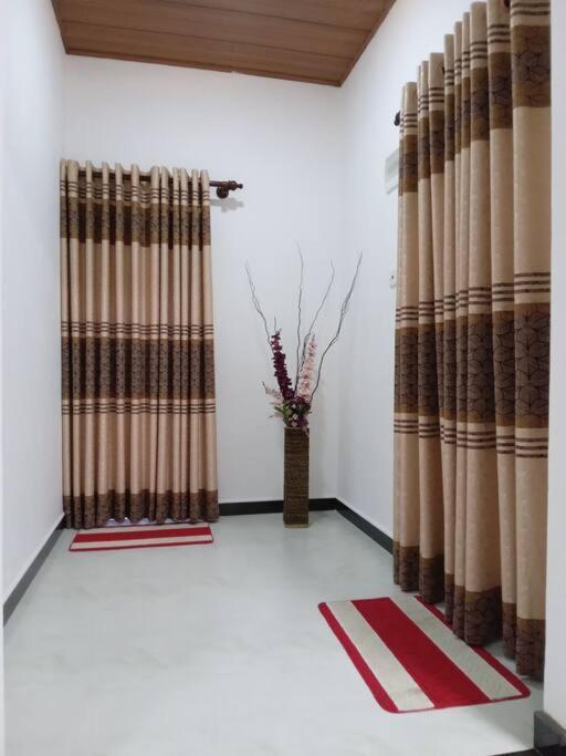 Sky Bloom Bed & Breakfast Homagama Exterior foto
